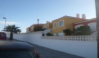 Pis a Doctora inmaculada expósito marrero, rs. los picachos s/n. Vivienda en venta
