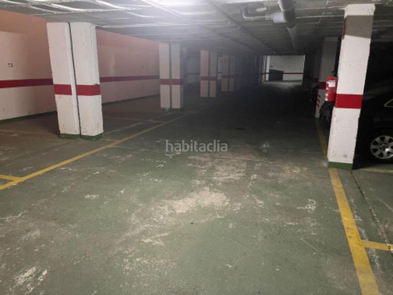 Foto db42ff99-496c-47fd-8a54-5fc05c25f8de. Posto auto in licenciado 9 in Nuevo Parque - Los Rosales - Tráfico Pesado Huelva