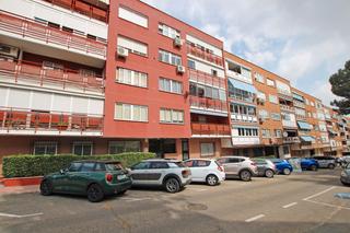 Pis  Felix rodriguez de la fuente 42. Vivienda en venta