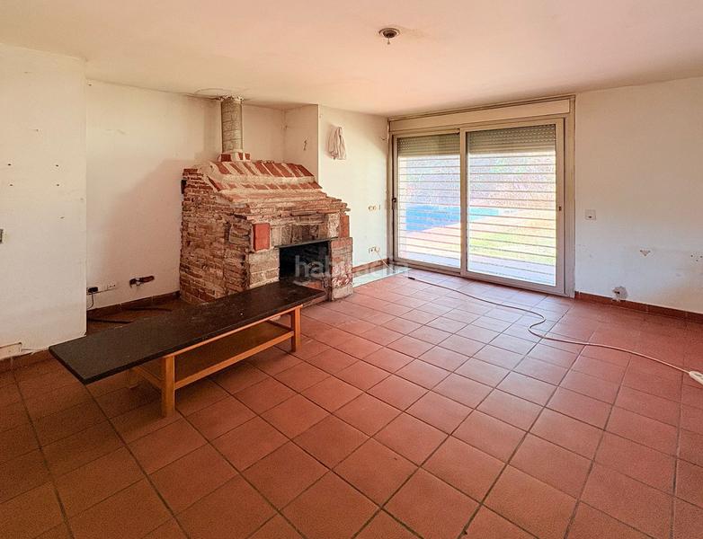Foto cc63c318-5408-4e1e-82d2-d32c008400be. Casa en escalas de bellavista 7 vivienda en venta en Barcelona