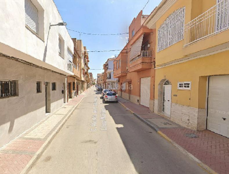 Foto f521d8b9-d7f7-4ad9-b39c-4ecadc0b5bbf. Pis a Alcantarilla