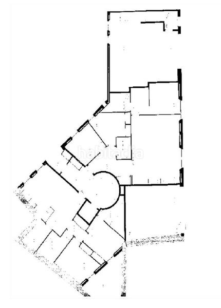 Foto ebbee244-8d9b-49c5-89aa-2391b994844c. Edifici a creu 21-23 a Bordils
