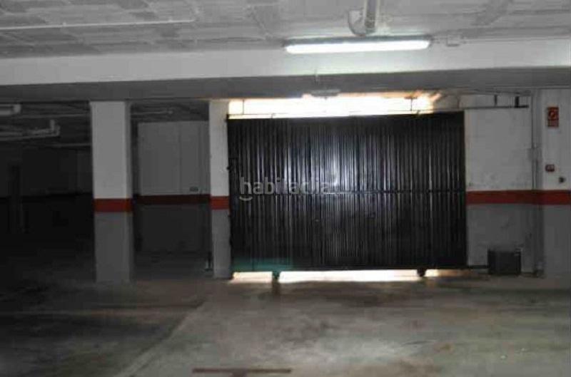 Foto a88b3c6b-a4c3-4b83-8e46-b55dad4df79a. Parking voiture dans la paz s/n dans Jacarilla