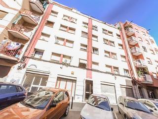 Piso en Milans 23. Vivienda en venta