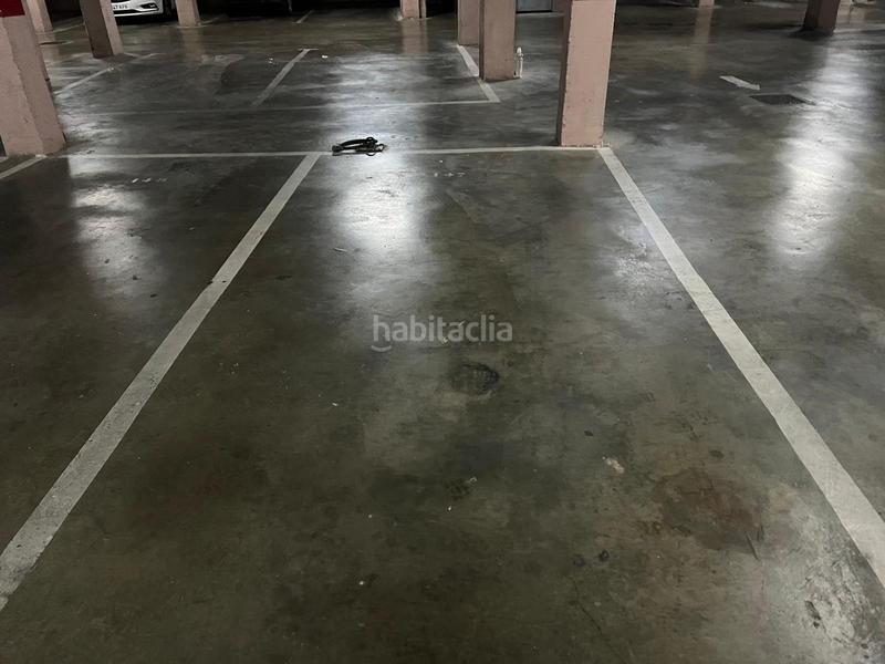 Foto e7e3d888-9ffc-4cf4-a49a-bbcb21fa4b2c. Posto auto in antonio machado 44 in Arco Norte - Avda España Dos Hermanas