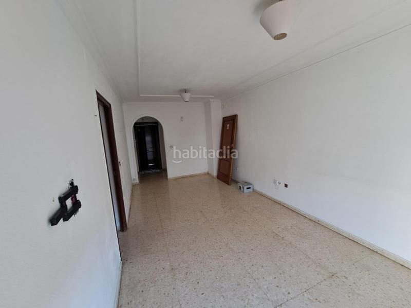 Foto ba4da3eb-4966-4d8f-ae64-153d00d1b592. Appartement dans pintor sorolla 2b dans Moguer