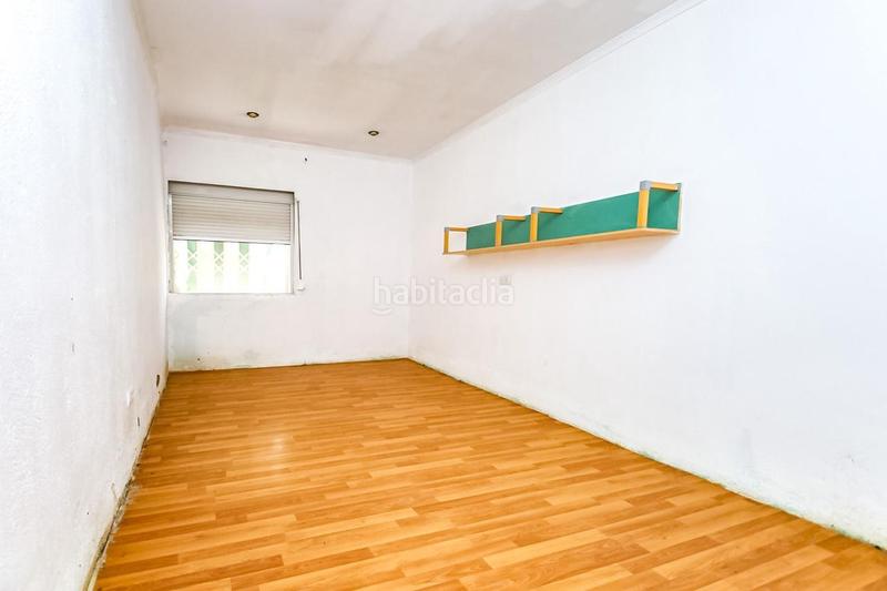 Foto e4b22894-19e5-42fd-be74-20f7a33713f7. House in carles riba 36 in Catllar (El)