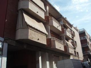 Aparcament cotxe a San vicente 13-15. Garaje en venta