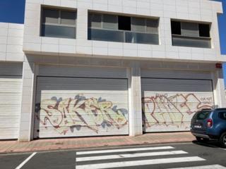 Posto auto in Perojo 13. Garaje en venta