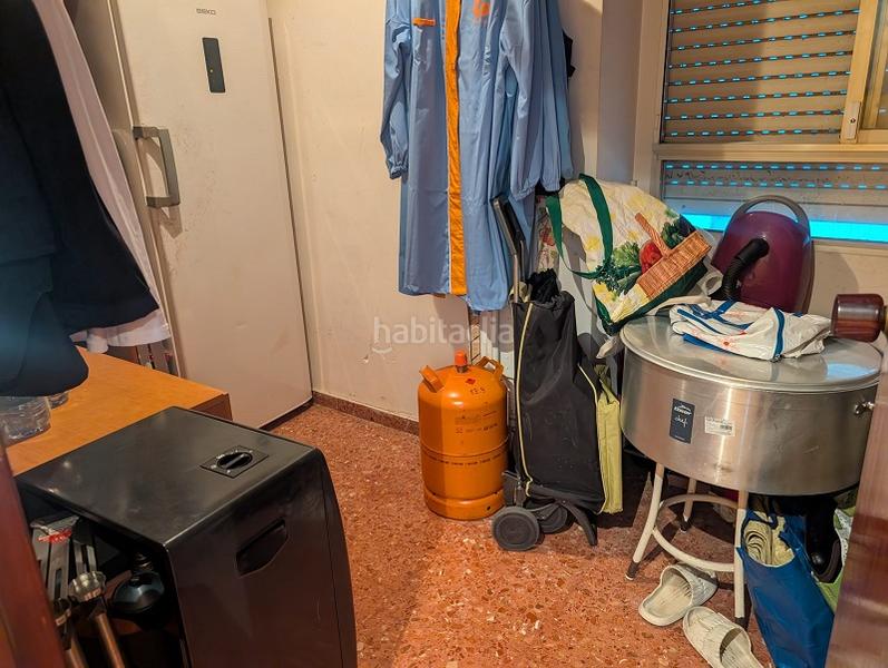 Foto b53dafdd-cd7d-4d02-af30-017db883e306. Flat in ausias march 13 in Oliva pueblo Oliva