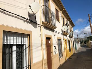 Casa a De la alameda 5. Vivienda en venta