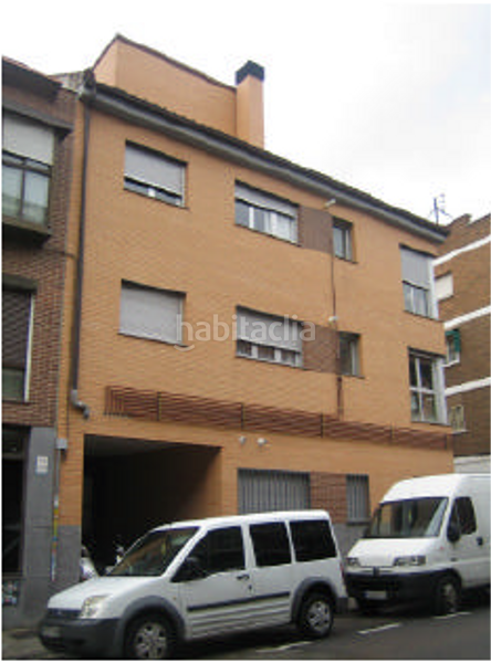 Foto 0961789b-27f8-427d-a5db-5ffa6f179427. Piso en sierra de llerena 22 vivienda en venta en Madrid