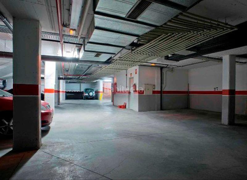 Foto 6fba39b8-5ace-4a00-98f4-56c8a9e7285b. Car parking in juan carlos i 27 in Villalba Estación Collado Villalba