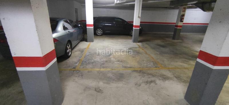 Foto fb440382-41d8-4ede-af39-38a4add53694. Car parking in osca 33 in Sénia (La)