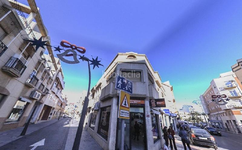 Foto 6a9839e2-7e7a-4d8f-8fe0-c8d68bad6e70. Aparcament cotxe a julian arcas lacal 19 a Roquetas pueblo Roquetas de Mar