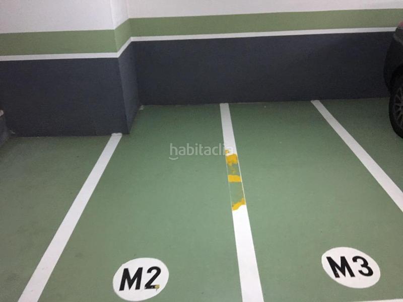 Foto d47b3838-d81b-4b7b-8a16-39ce12df4c3c. Posto moto in bases de Manresa - carretera de santpedor Manresa