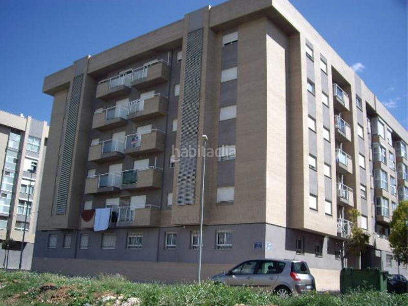 Foto 85bf7f0a-18b7-40c5-acd6-9d9bc0758e26. Aparcament cotxe a la safor 1 a Carlet