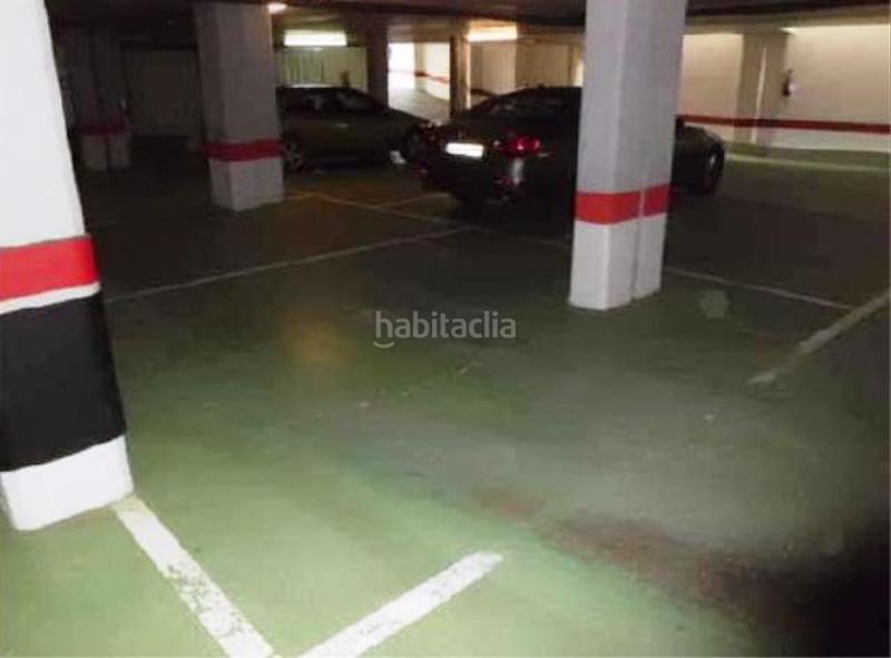 Foto 09112ebc-feb1-45d4-afa1-7d20c05e0565. Aparcament cotxe a osor 45 a Anglès