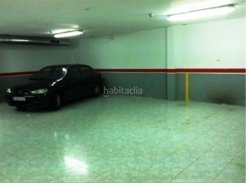 Foto ebaee228-b3e1-4617-9745-ea912d9e83c0. Posto auto in watt 32-34 in Ca n'Aurell Terrassa