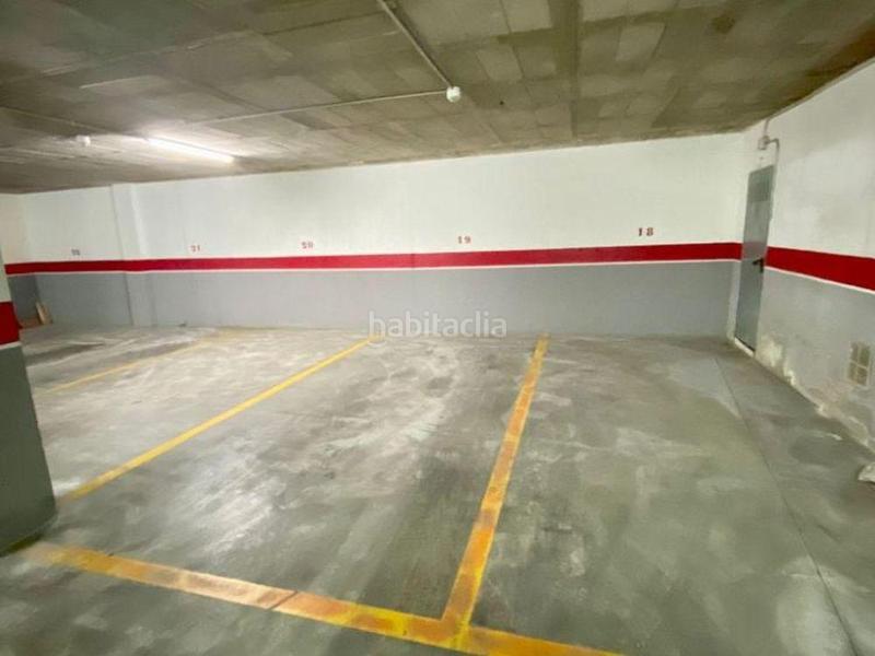 Foto b043e366-6c90-4a13-a492-960c3a2cc189. Parking voiture dans san juan bosco 37 dans Campello Pueblo Campello (el)
