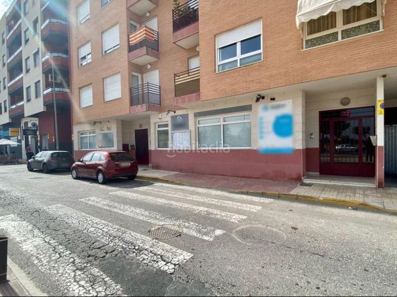 Foto cb23d5fe-6147-4ade-adac-e60b4b48f42a. Parking voiture dans san juan bosco 37 dans Campello Pueblo Campello (el)