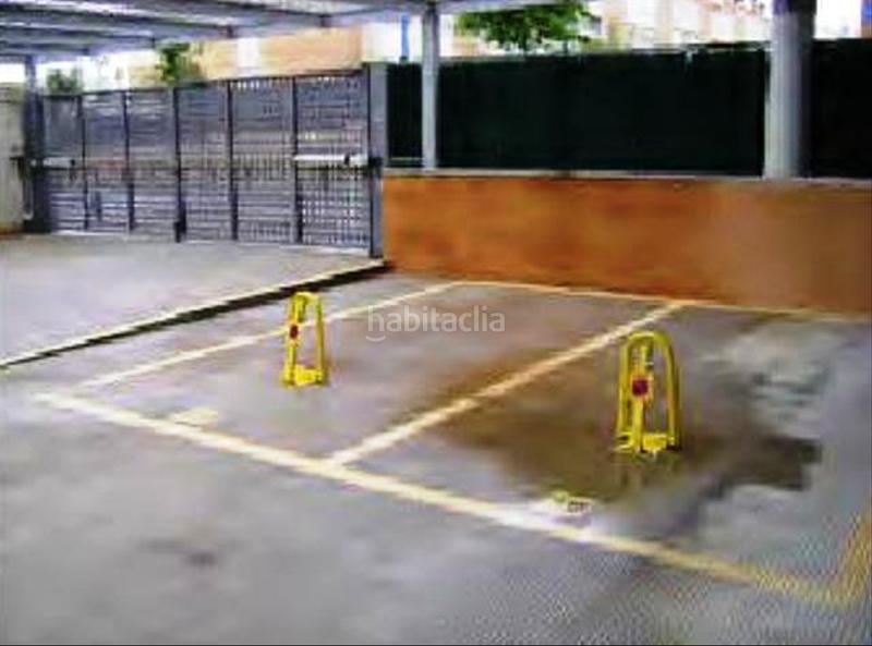 Foto b13d6e62-12fe-4d72-afd6-8befb666f02e. Parking coche en almeria 9 garaje en venta en Las Dehesillas-Vereda de los Estudiantes Leganés