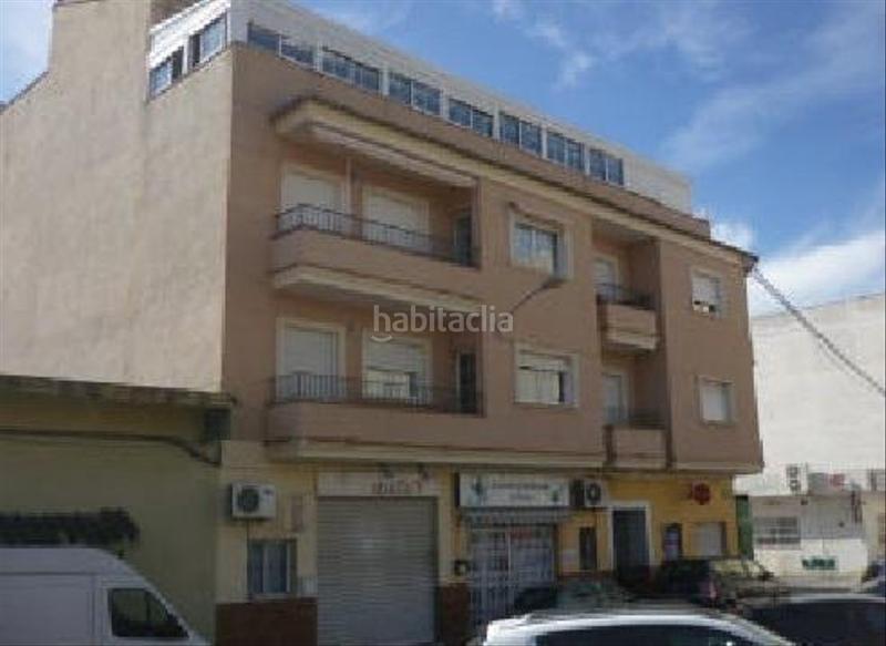 Foto 11c9007d-5dcf-47f0-b8ad-439de77c2737. Autoparkplatz in bodeguetes 97 in Riba - roja de Túria