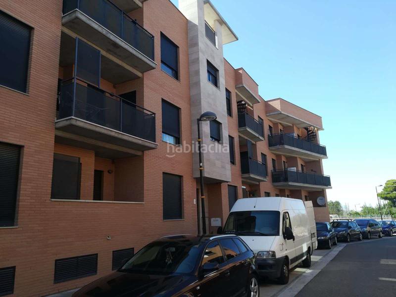 Foto 4ae48b67-a4f4-4c66-8dc9-d3d77ad984e1. Parking coche en escuelas 39 garaje en venta en Casetas-Villarrapa Zaragoza