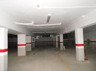 Car parking  Santa paula.... Garaje en venta