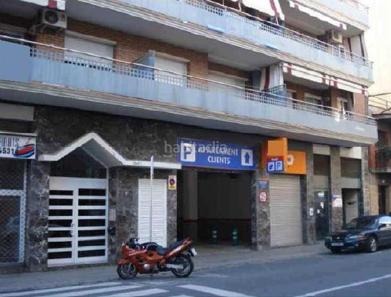 Foto 2e29a9a0-d003-48cb-af11-54872d68e472. Parking coche en sant vicenç 18-24 garaje en venta en Vendrell (El)
