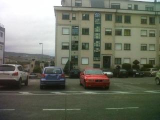 Parking coche en Bispo ona de echave 4. Garaje en venta