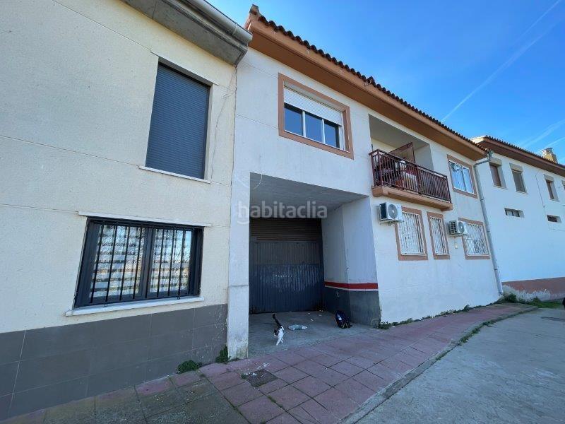 Foto 4b5a8aa8-edb1-4bfe-b7b1-c03519f2e65f. Aparcament cotxe a eras de san juan 24 a Alagón