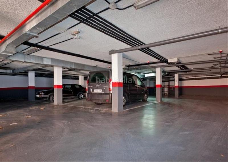 Foto 90765aaa-5f0f-4c50-bd41-425aff13500d. Parking coche en rio tajo 2 garaje en venta en Molar (El)