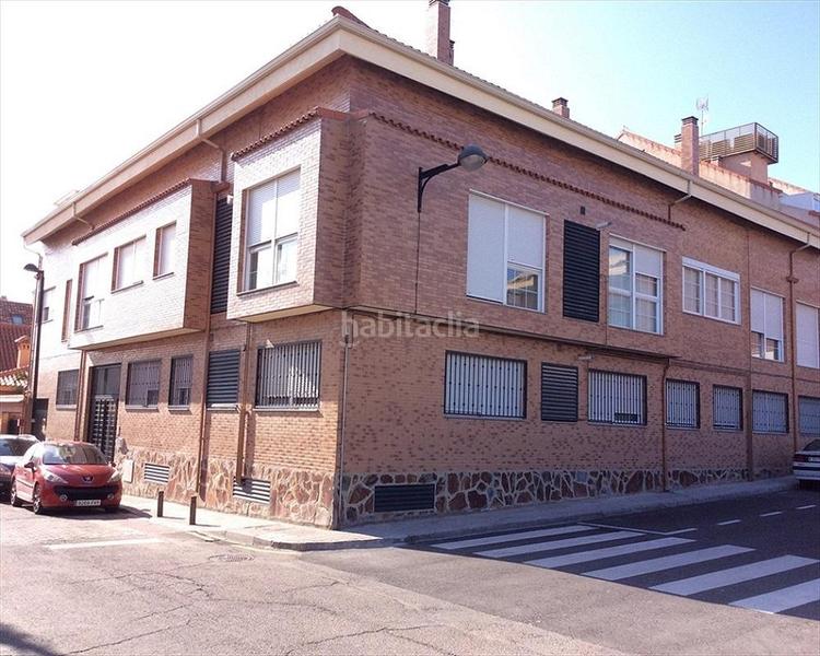 Foto 1142ad0a-2d99-4eda-a848-5580177d6af7. Aparcament de moto a caretos 31b a San Benito-Soledad-Hispanidad Ciempozuelos