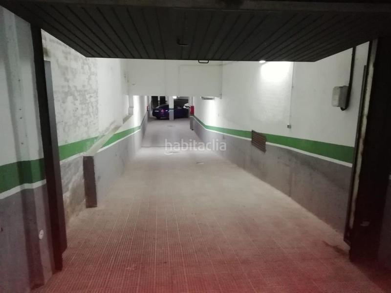 Foto 2bbaabfe-05ff-4769-a0be-fedd8384a804. Parking moto en parras 3 garaje en venta en Valdepiélagos