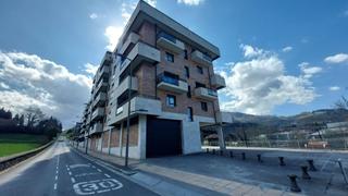 Autoparkplatz in Santa cruz auzoa 914. Garaje en venta