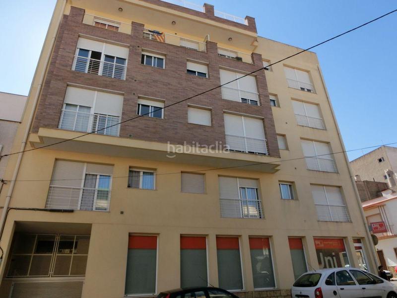 Foto 4cc622a0-13af-4459-888d-d8bf763393e8. Aparcament cotxe a menéndez boneta 16 a Centre La Ràpita