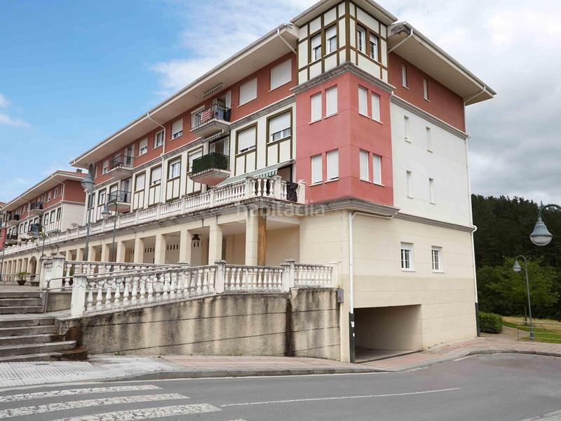 Foto d4eb3c02-e583-47c5-9ac9-81e98c3add70. Parking voiture dans margarita maturana 24-26 dans Berriz