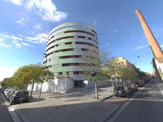 Aparcament cotxe a Daniel sanahuja 4. Garaje en venta