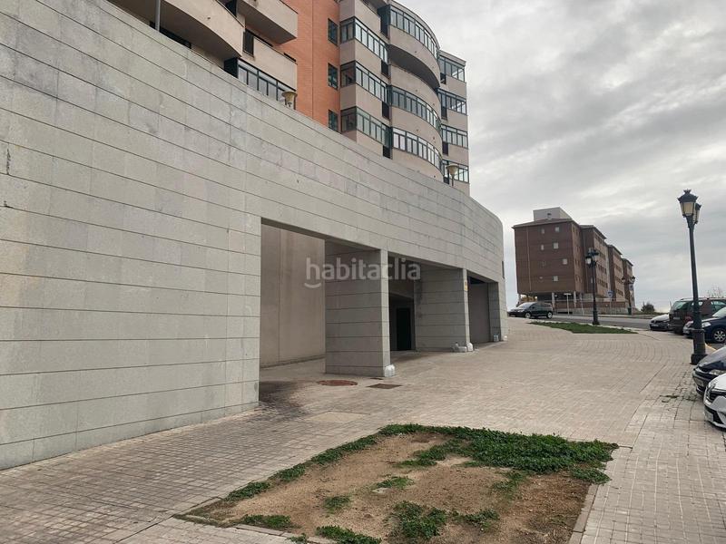 Foto 0b16269d-650c-4a83-81d1-229b0e4d63c8. Car parking in manuel gomez moreno 1 in Universidad Ávila