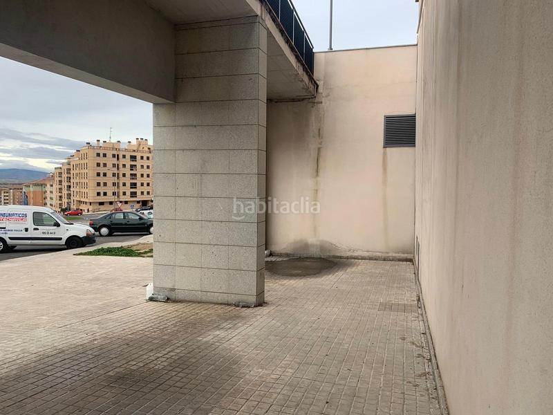 Foto 1491a897-b53a-4998-826c-2fba7030b51f. Car parking in manuel gomez moreno 1 in Universidad Ávila