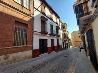Casa a Antonio baena 16 bis. Vivienda en venta
