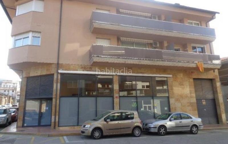 Foto 3650a4c1-4ef1-4122-975d-bbf2606b757d. Aparcament cotxe a josep escaler 11 a Oliana