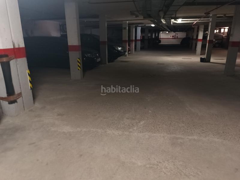 Foto 88f63136-4077-4fad-a7e2-1edd4bb9f44b. Autoparkplatz in Casarrubios del Monte