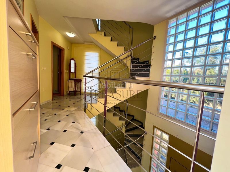 Foto 49545dc8-c34b-473f-8c52-b07bdec8e3bb. Xalet amb aparcament piscina a Cabo de Palos Cartagena