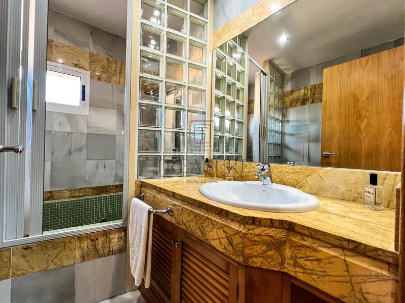 Foto 55af32f4-645d-4346-8860-c05684af0035. Xalet amb aparcament piscina a Cabo de Palos Cartagena