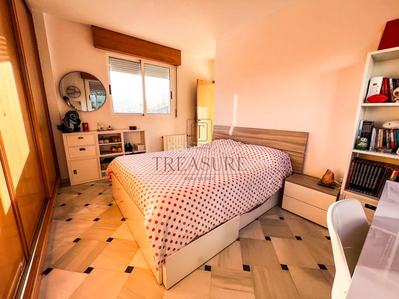 Foto fea18190-54a4-4c13-b778-76589a18c95d. Xalet amb aparcament piscina a Cabo de Palos Cartagena