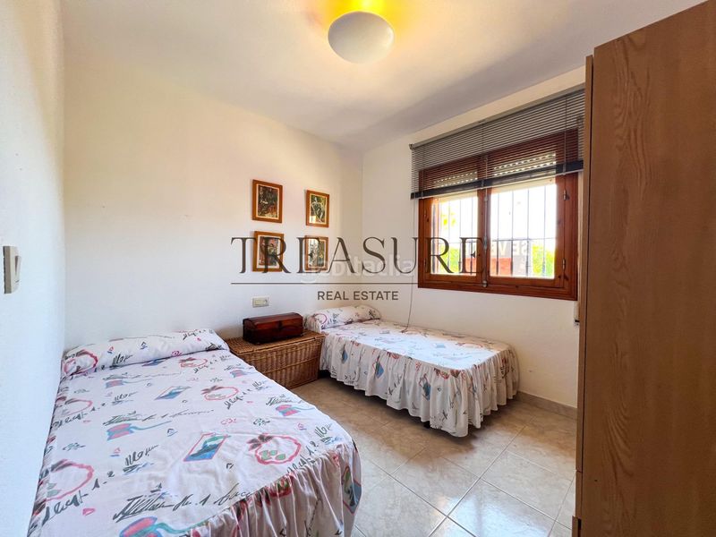 Foto 1a3d824b-1f6e-49cf-8b6f-5c5ba891d46d. Casa adossada amb aparcament piscina a Cabo de Palos Cartagena