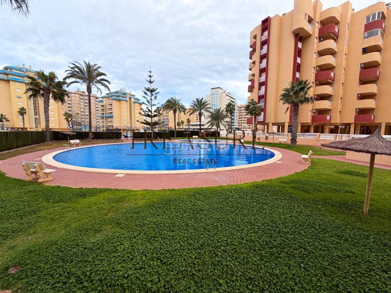 Foto 83080a54-c1ee-45f7-8740-1b81e88452c9. Pis amb calefacció aparcament piscina a Tomás Maestre Manga del Mar Menor (La)