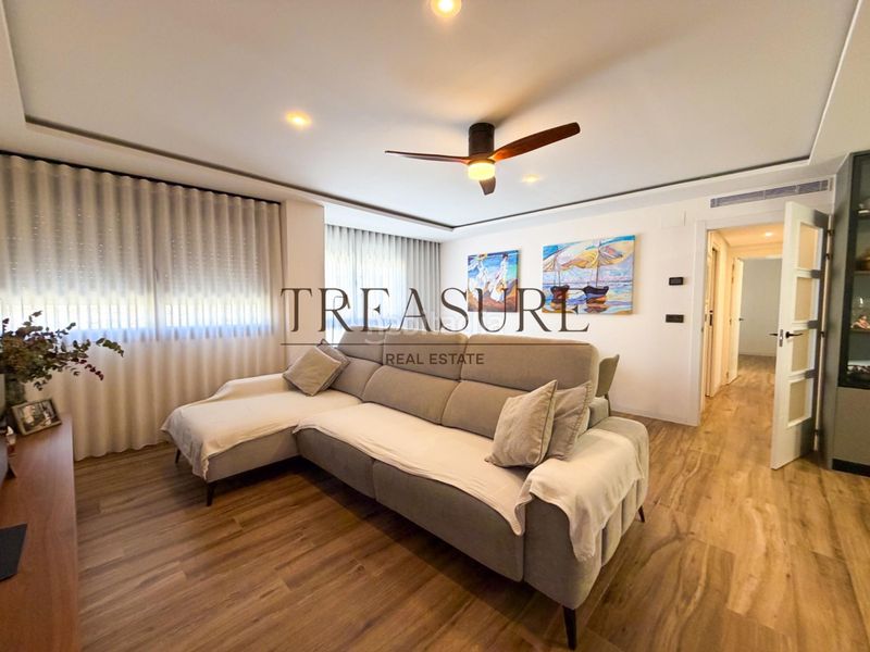 Foto 04944f03-c6b3-472c-8ef7-d9545c4dd79b. Pis amb aparcament a El Carmen Murcia